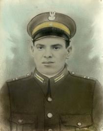 Henryk Prajs as a Polish Army soldier