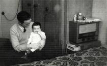 Shimon Danon and his daughter Raia Grancharova